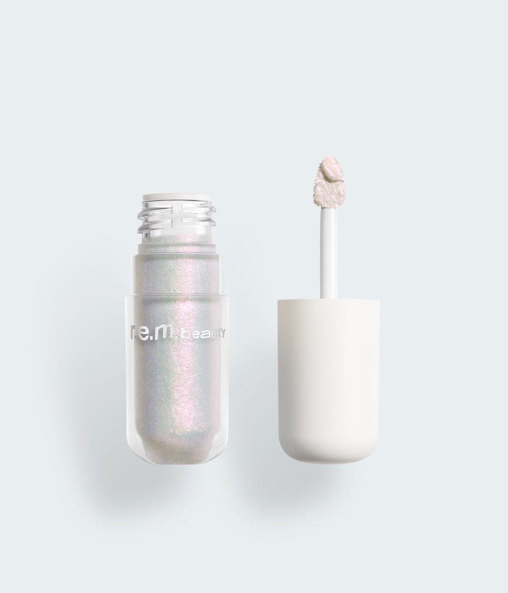 R.e.m Beauty Midnight Shadows Lustrous Liquid Eyeshadow 01