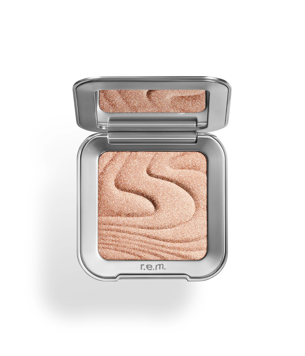 R.e.m Beauty Interstellar Highlighter Topper- Miss Mercury
